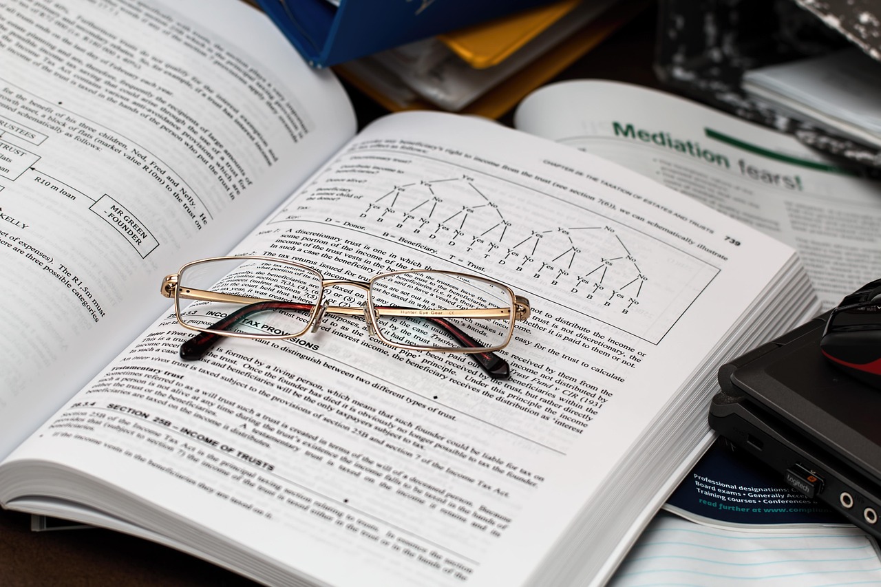 expert-comptable qualifié offrant des services de gestion financière, de comptabilité et de conseil pour optimiser la santé financière de votre entreprise.